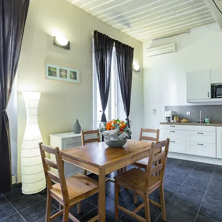 Florella Marechal Joffre Apartman *